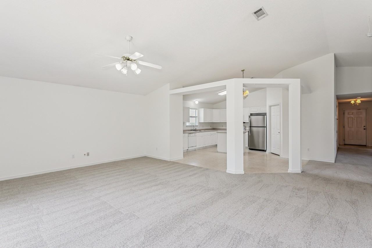 9523 Parker Place Dr #1 - Photo 3 of 8