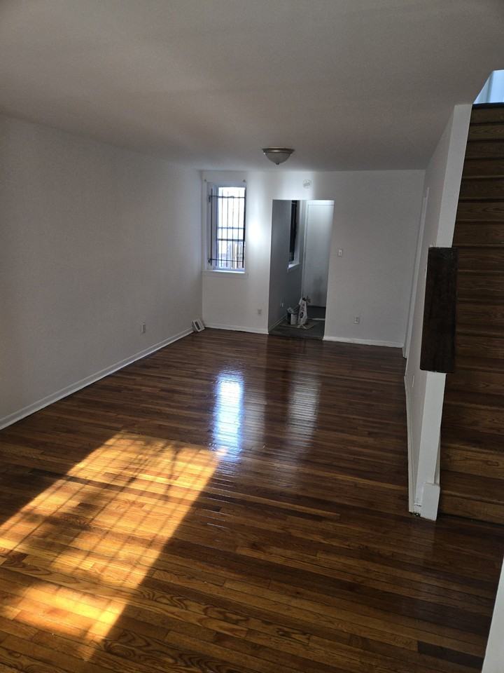 420 N Wilton St #1 - Photo 2 of 13