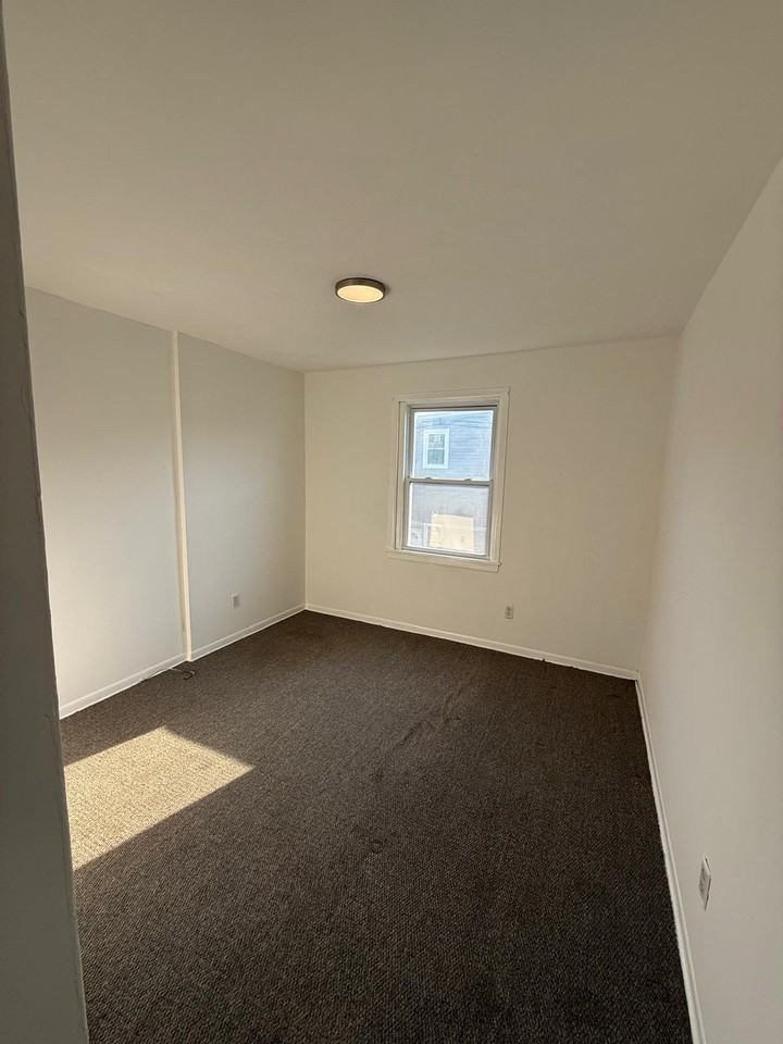 420 N Wilton St #1 - Photo 6 of 13