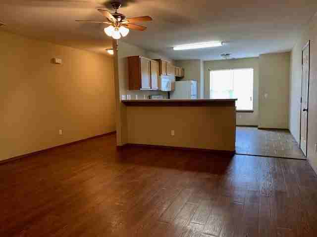 4300 Sw Broadstone Ave #1 - Photo 4 of 16