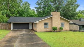 1707 Phillips Dr - Photo 1 of 1