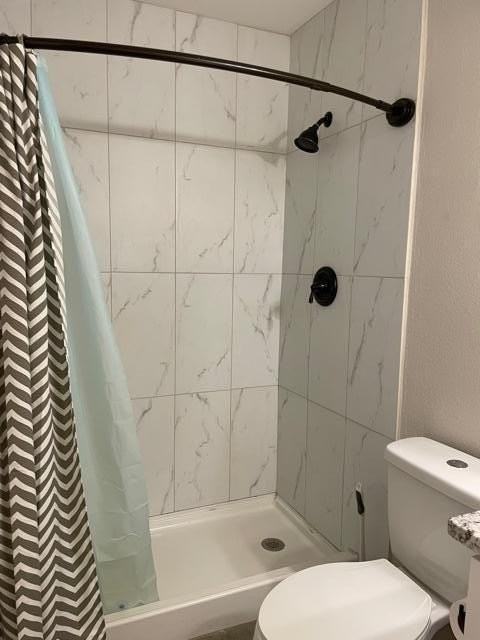 5078 N 83rd St - Photo 7 of 27
