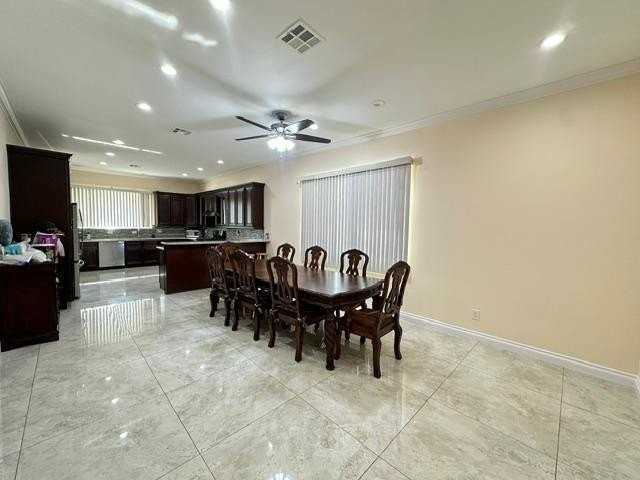 6830 N 14th St - Photo 2 of 28