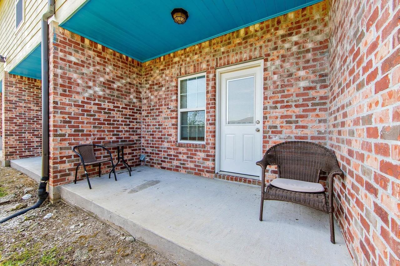 151 Dixie Ave - Photo 5 of 26