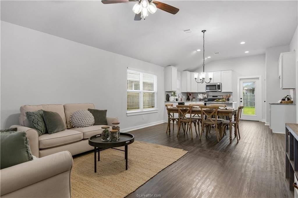 2857 Messenger Way - Photo 3 of 21