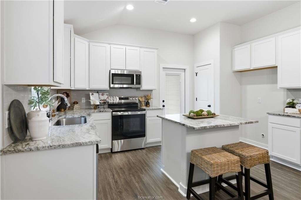 2857 Messenger Way - Photo 4 of 21