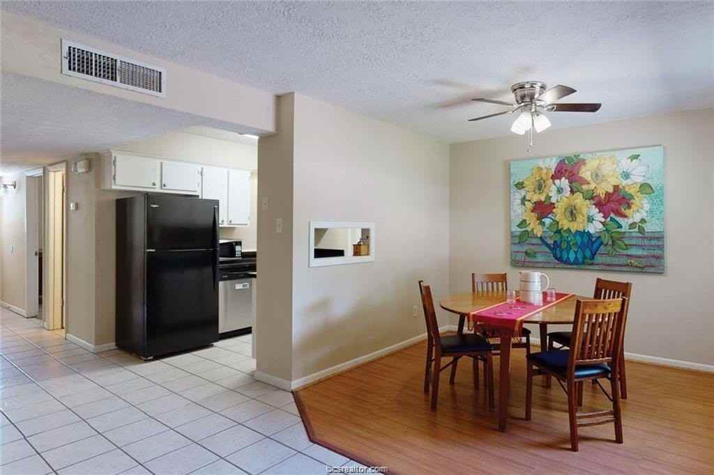 908 Water Locust Dr - Photo 6 of 20