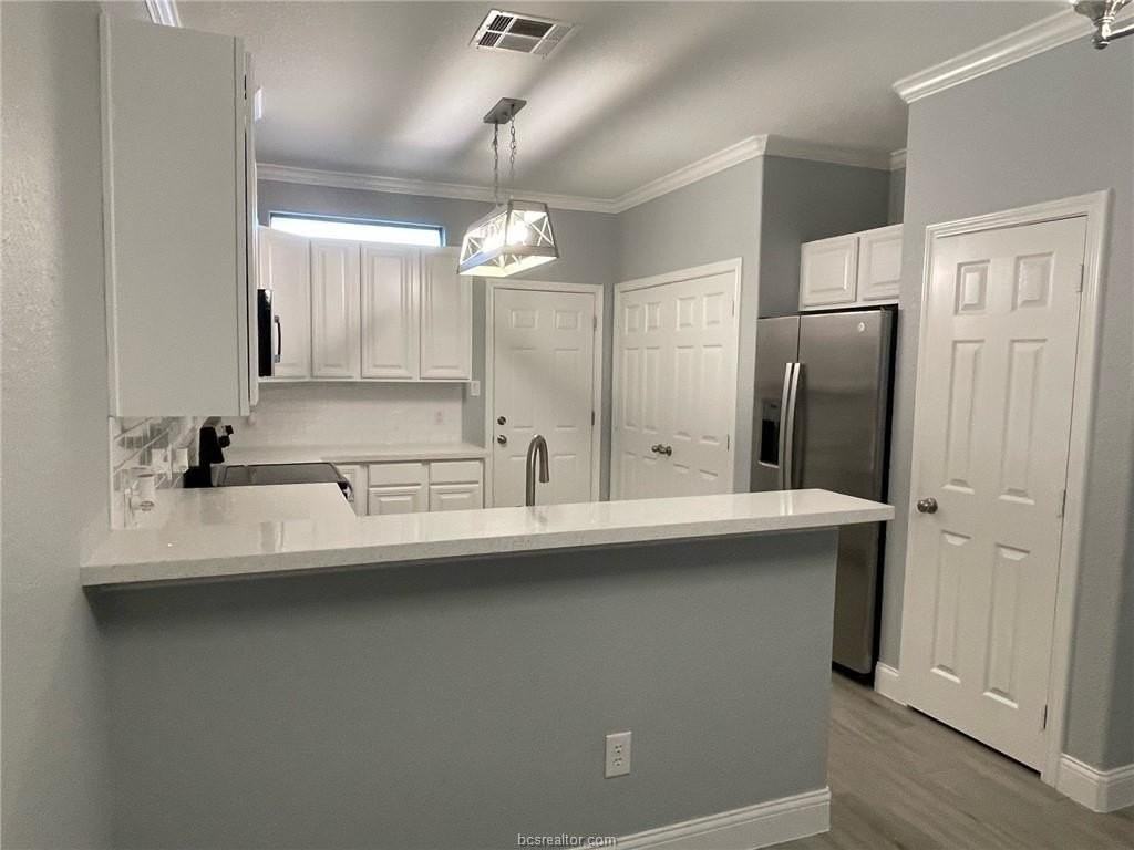 3836 Oldenburg Ln - Photo 5 of 20