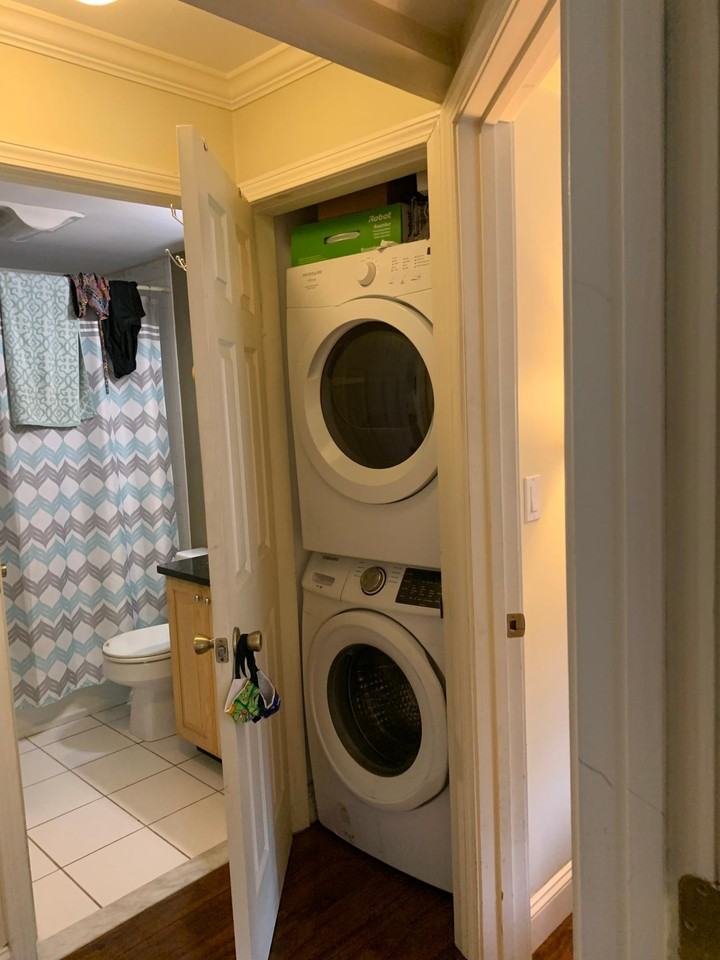 148 Newton St #1 - Photo 5 of 10