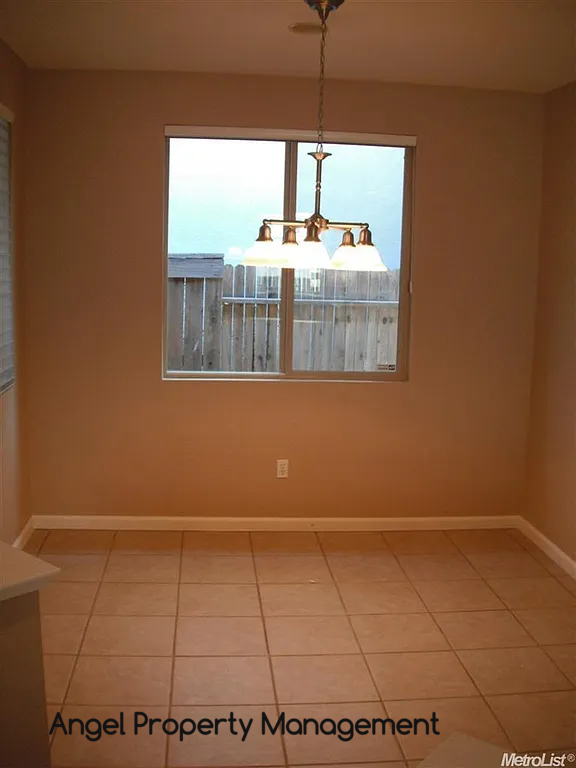 10101 E Taron Dr #1 - Photo 5 of 12