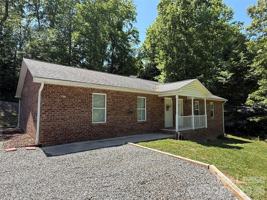 featured image of 919 N Flint St
