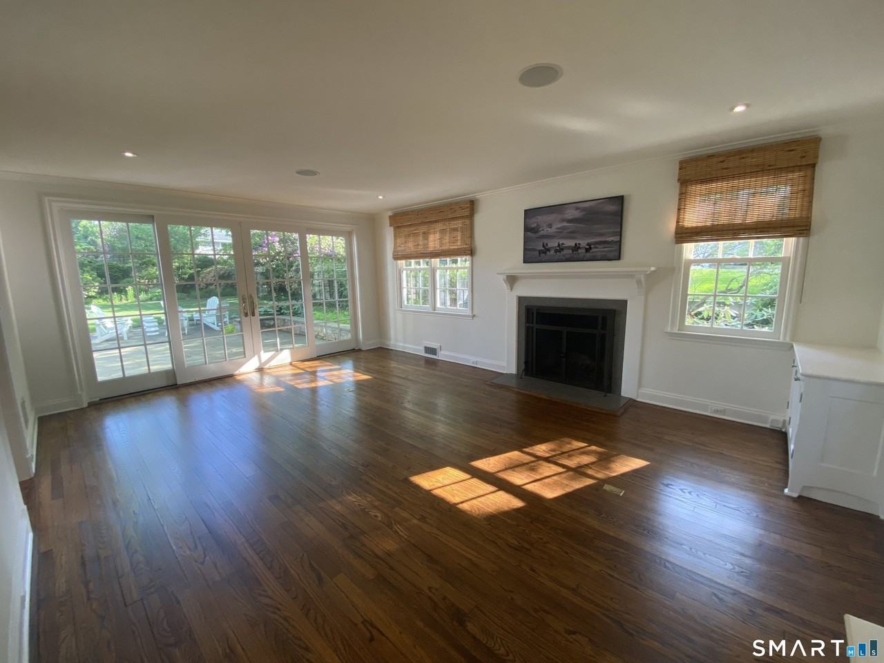 51 Hawthorne Rd - Photo 3 of 20