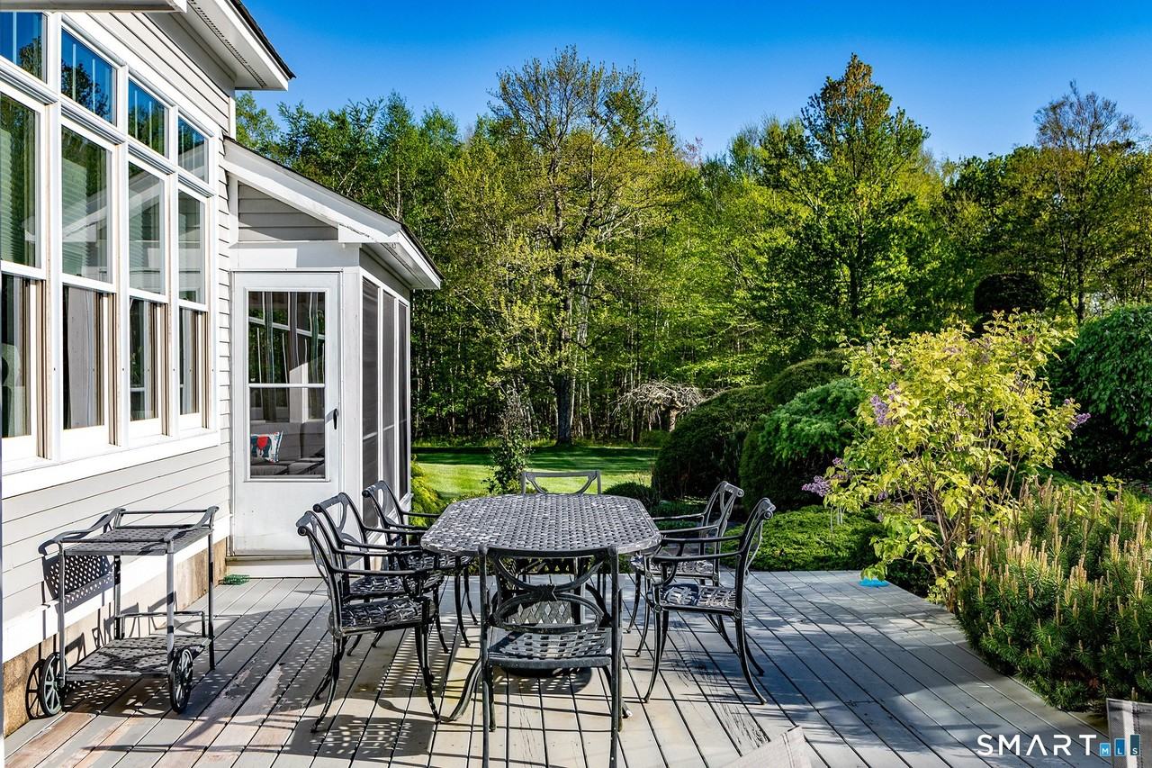 151 Melius Rd - Photo 6 of 25