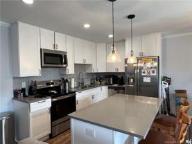 255 Strawberry Hill Ave #E4 - Photo 1 of 1