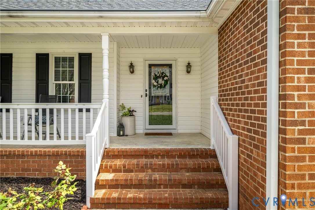 13209 Sir Scott Dr - Photo 3 of 46