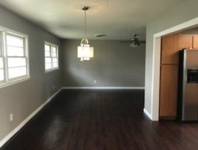 3708 46th St #1 - Photo 4 of 10