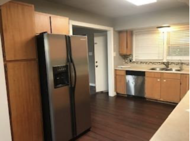 3708 46th St #1 - Photo 5 of 10