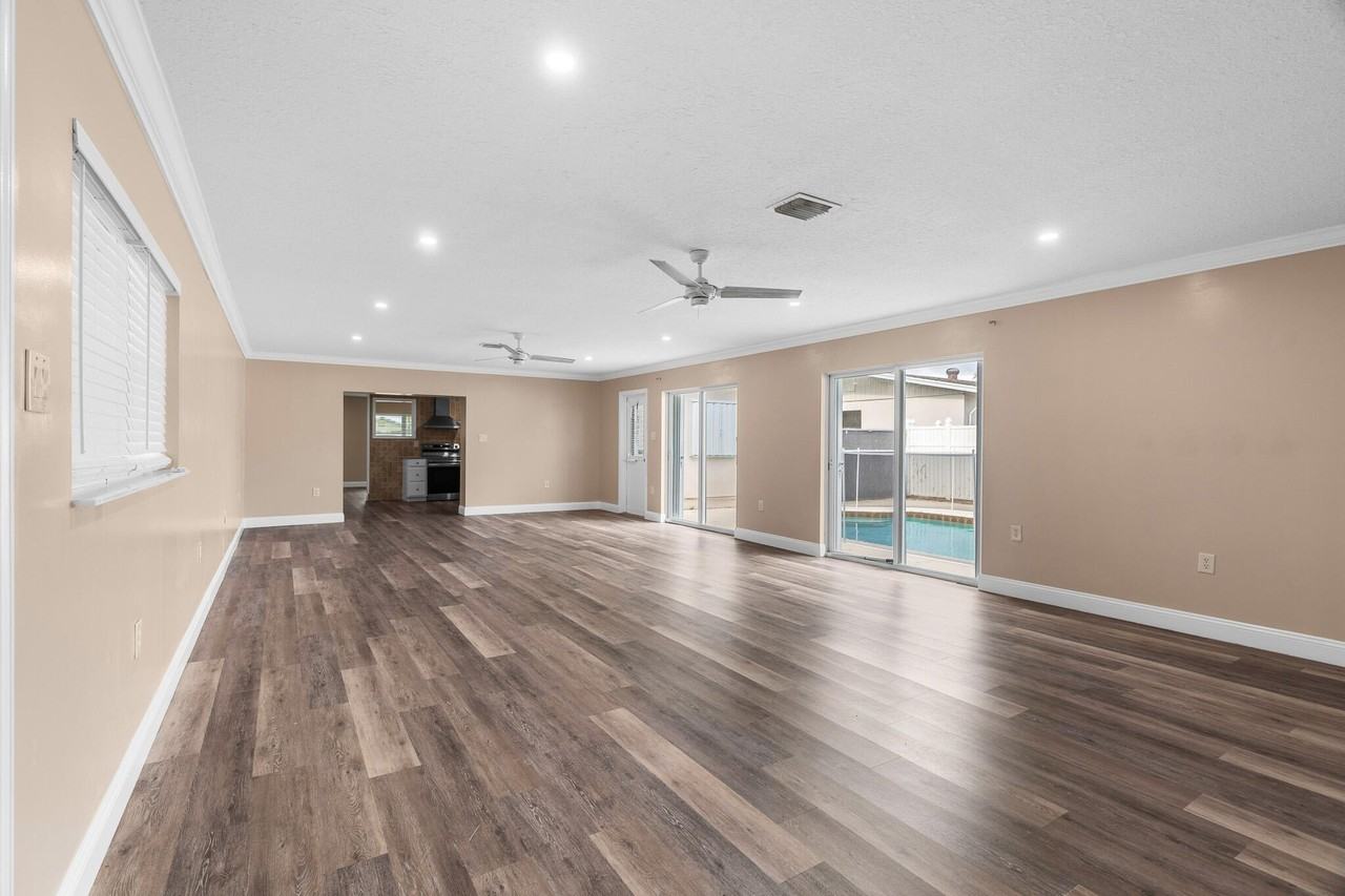3201 Alice Dr - Photo 4 of 50