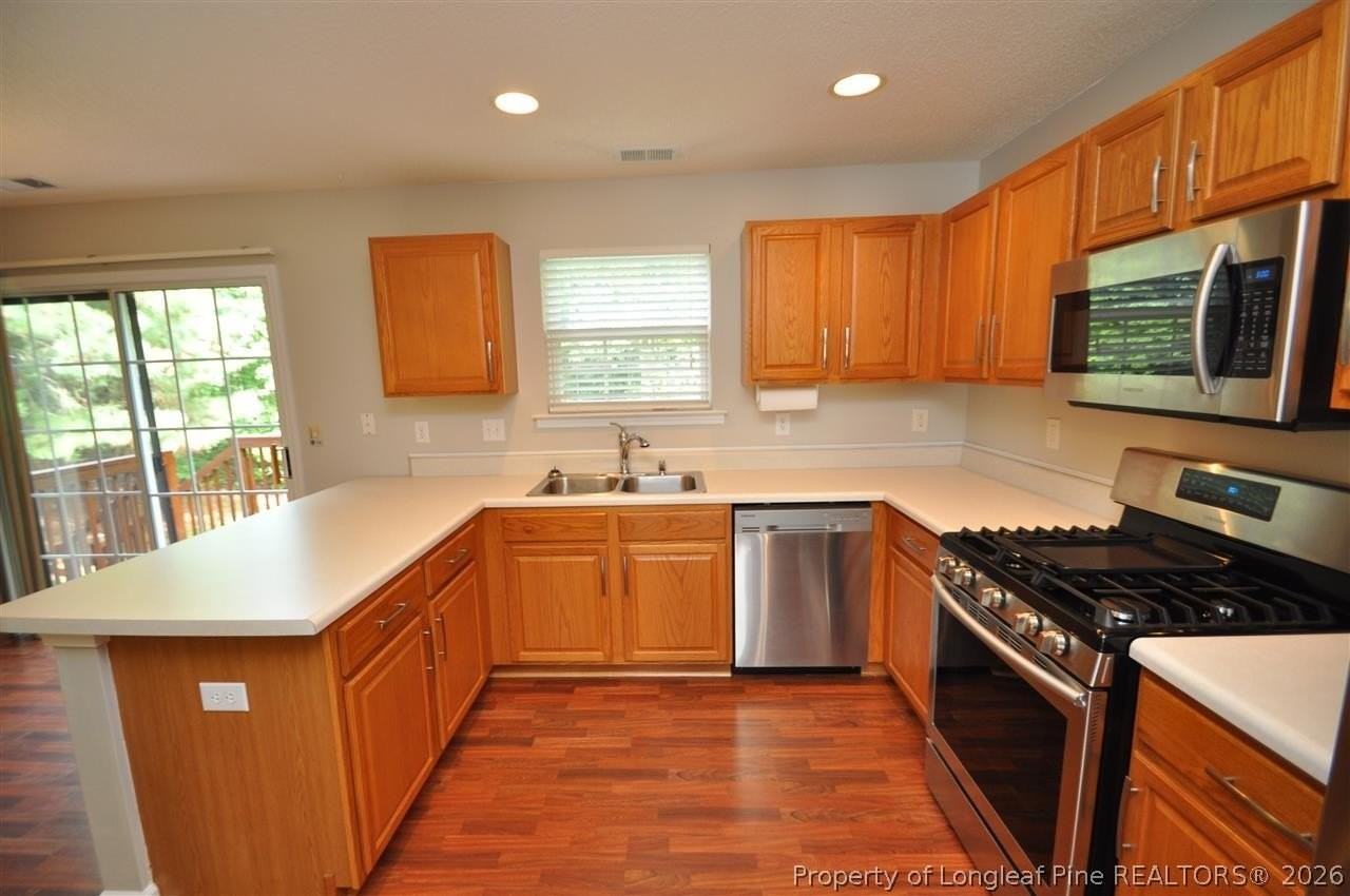 117 Tiverton Woods Dr - Photo 7 of 25