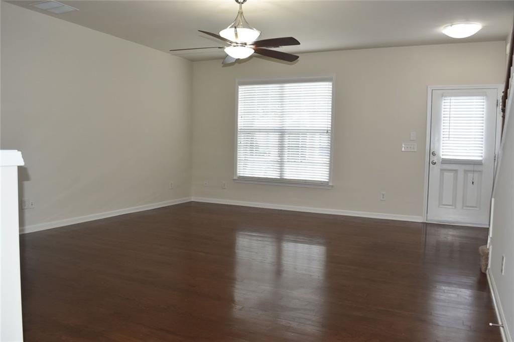 1033 Annazanes Ct - Photo 4 of 25