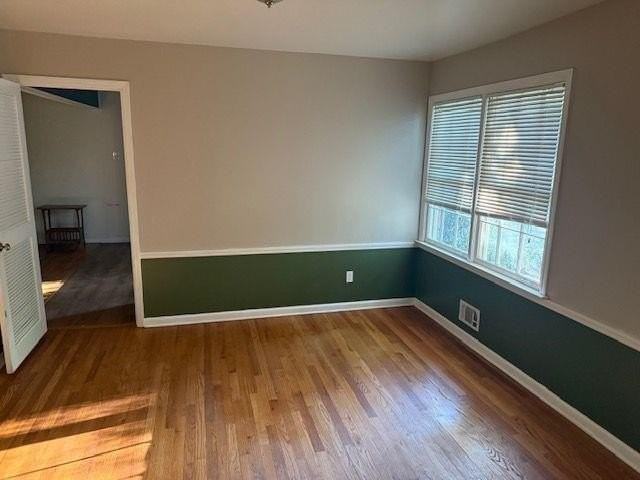 2836 Umberland Dr - Photo 5 of 16