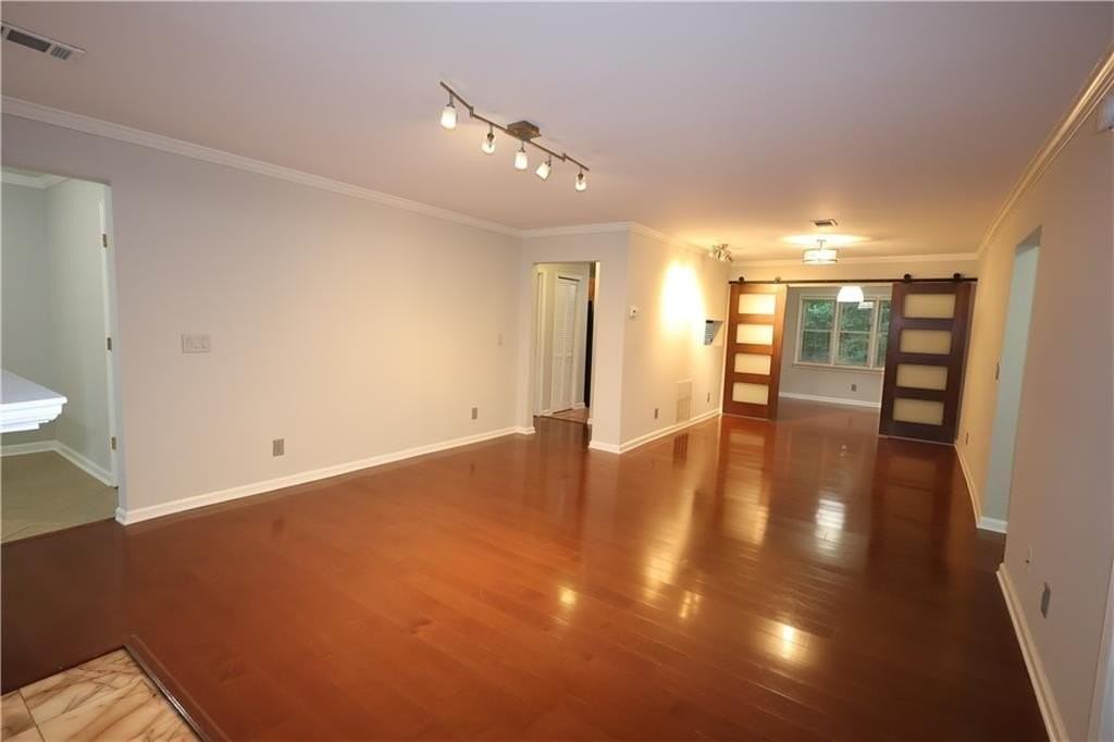 19 Brittany Way Ne - Photo 3 of 32