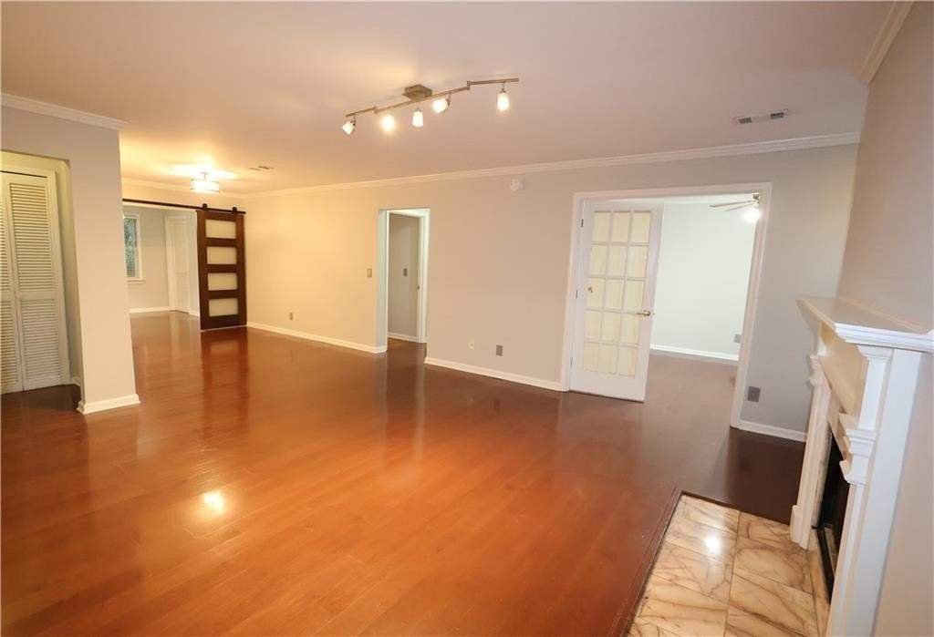 19 Brittany Way Ne - Photo 4 of 32