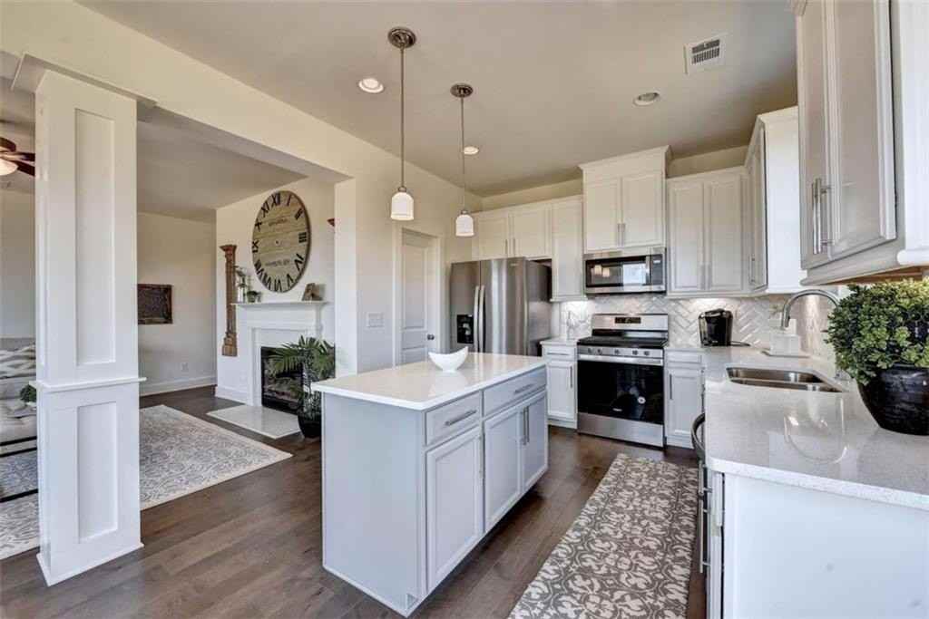 19 Caison Dr - Photo 5 of 21