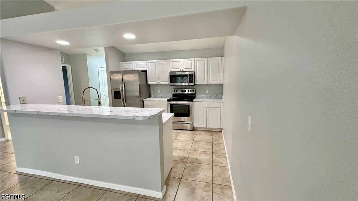 213 Se 24th Ave - Photo 5 of 10
