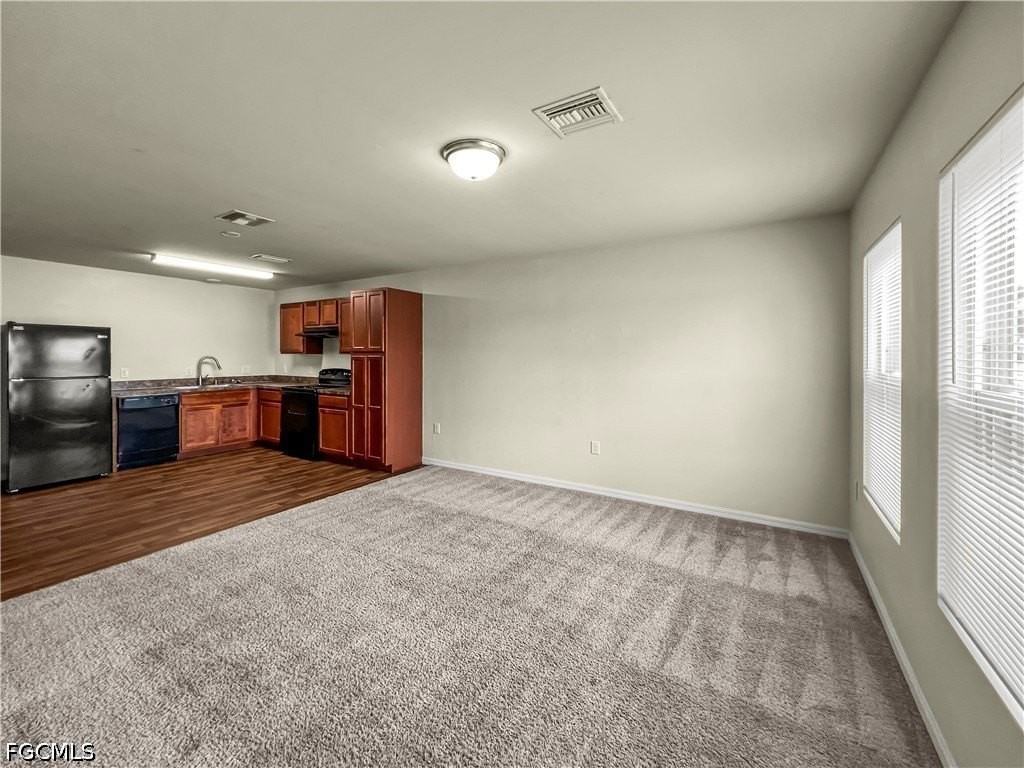 18303 Gibraltar Ln - Photo 5 of 44