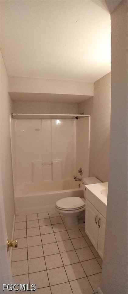 2135 Virginia Ave #11 - Photo 6 of 14