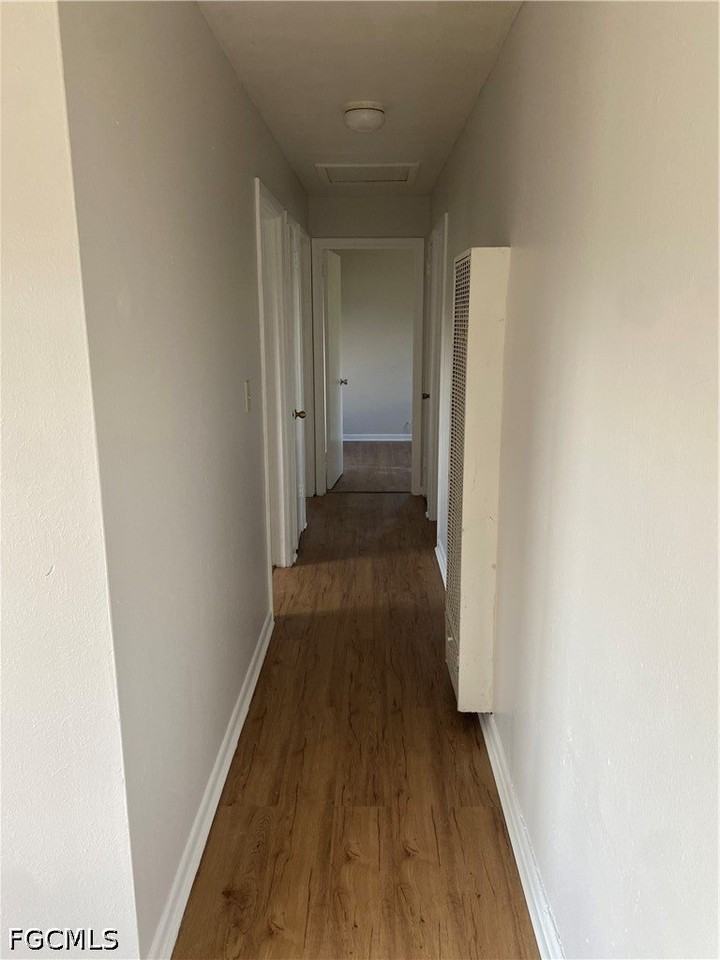216 Oregon Way - Photo 4 of 12