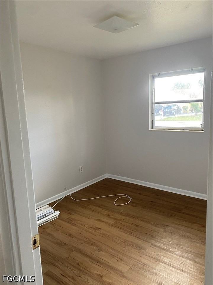 216 Oregon Way - Photo 7 of 12