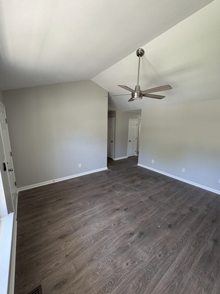 413 Anthony Branch Dr #1 - Photo 2 of 17