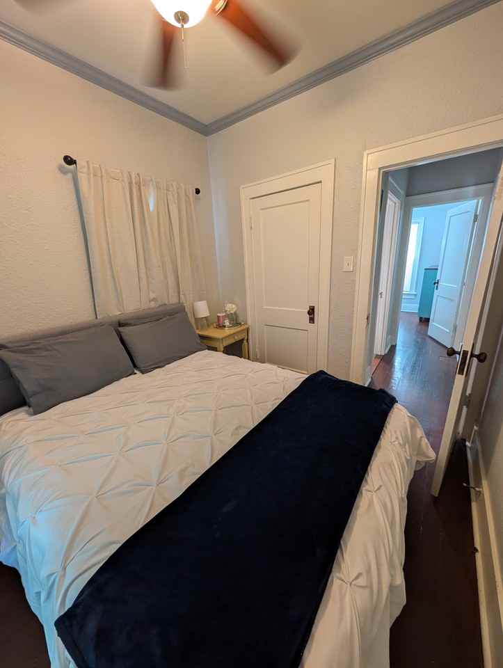 1206 Sw Plass Ave #1 - Photo 5 of 19