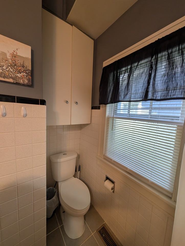 1206 Sw Plass Ave #1 - Photo 7 of 19