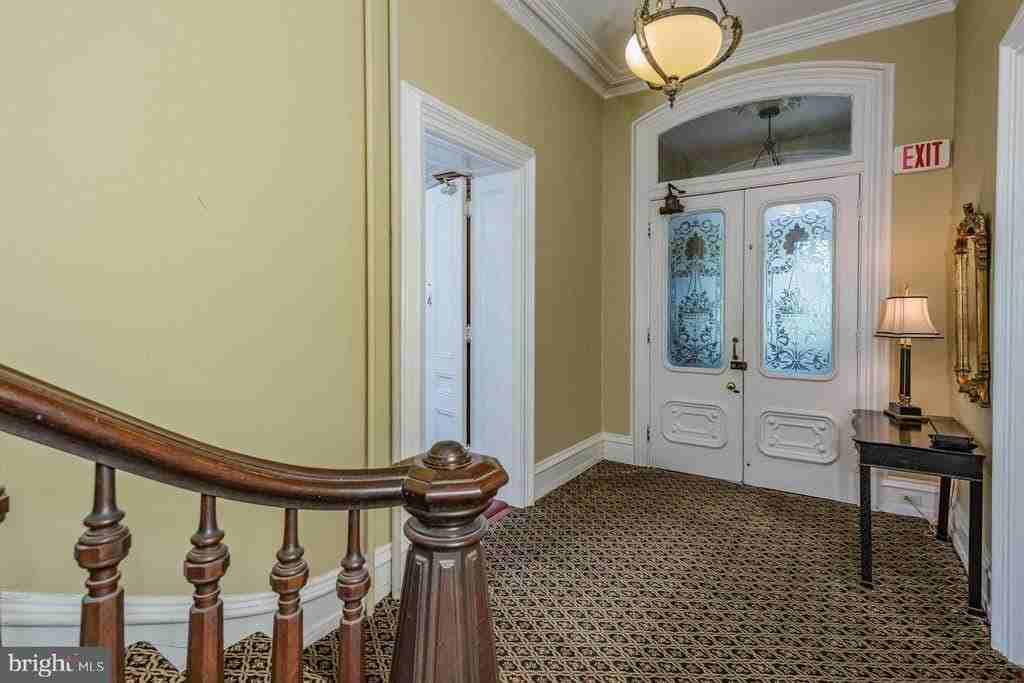10 Bayard Ln #9 - Photo 5 of 15