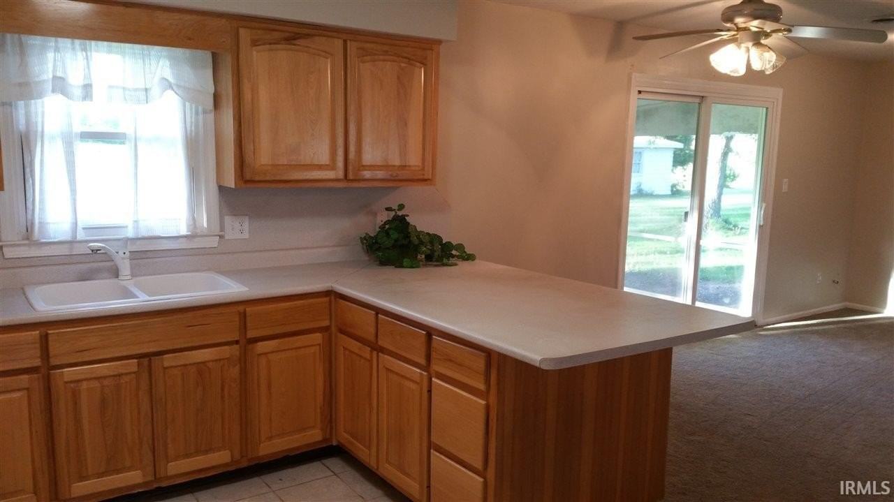 8606 Illinois Rd - Photo 3 of 9