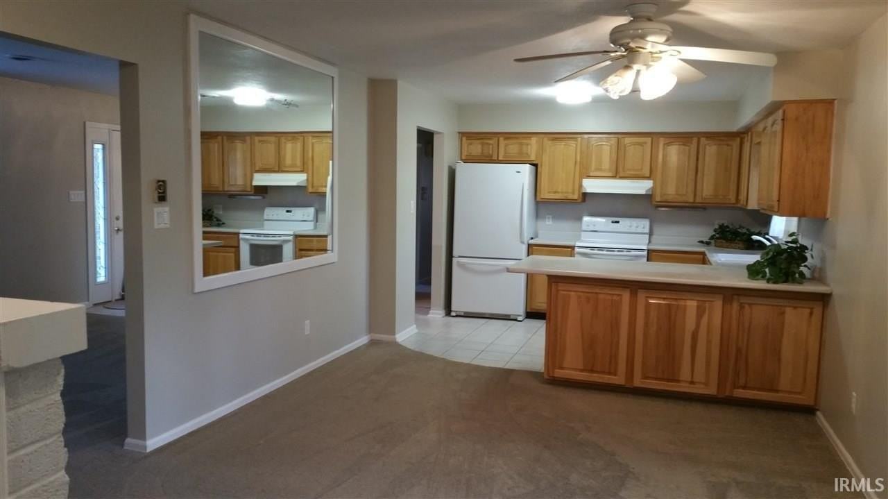 8606 Illinois Rd - Photo 4 of 9