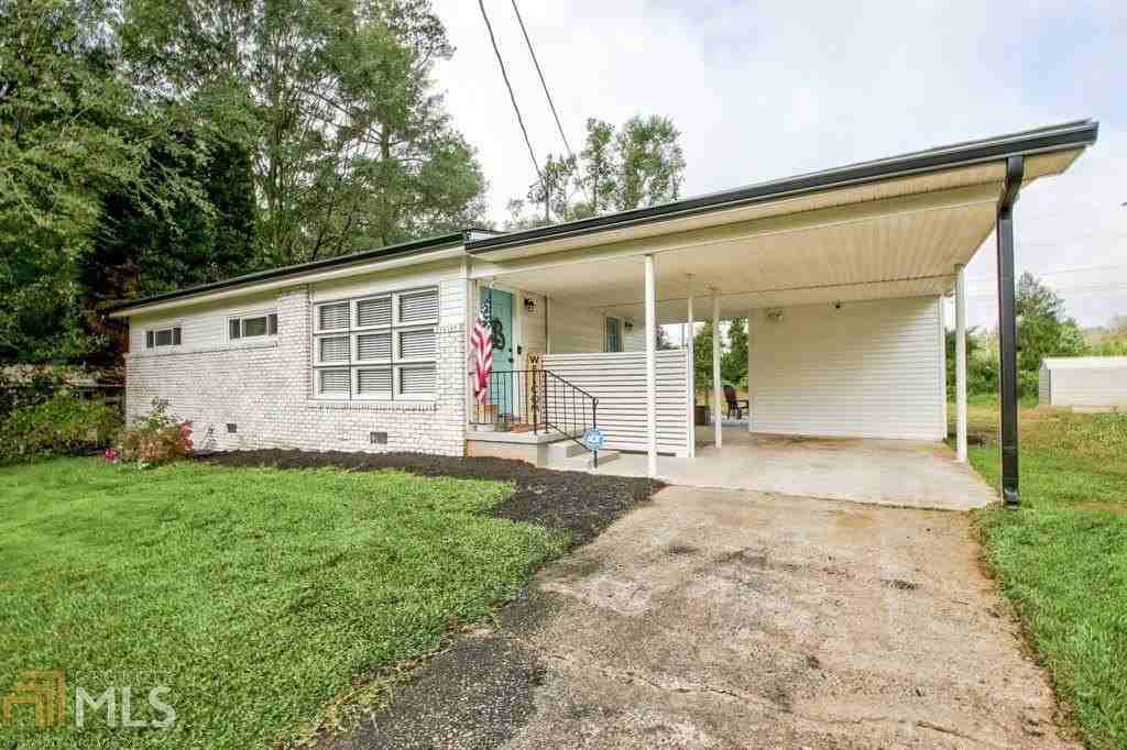 22 Willow Dr - Photo 2 of 28