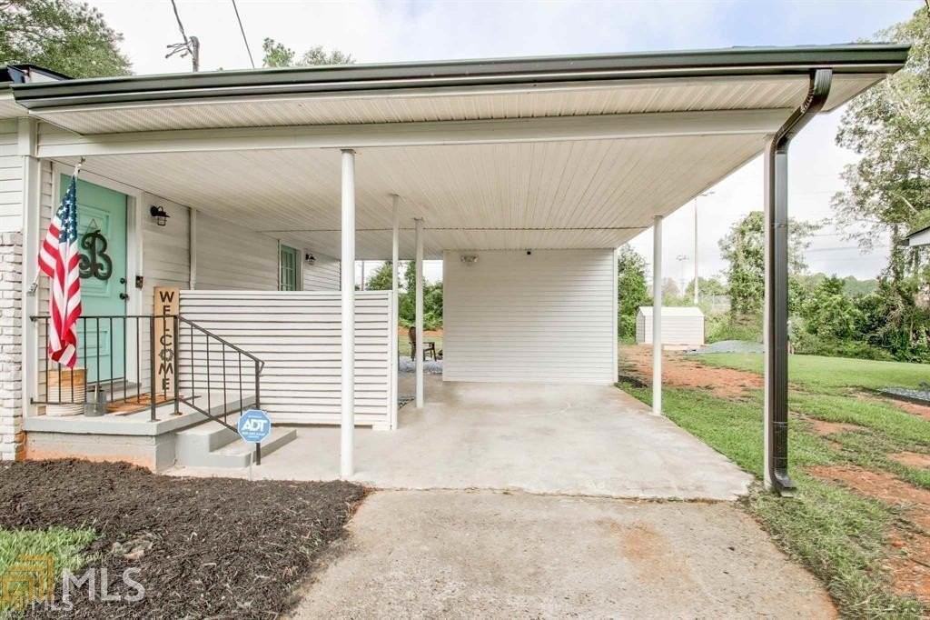 22 Willow Dr - Photo 3 of 28