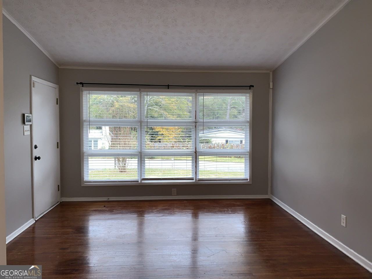 22 Willow Dr - Photo 6 of 28