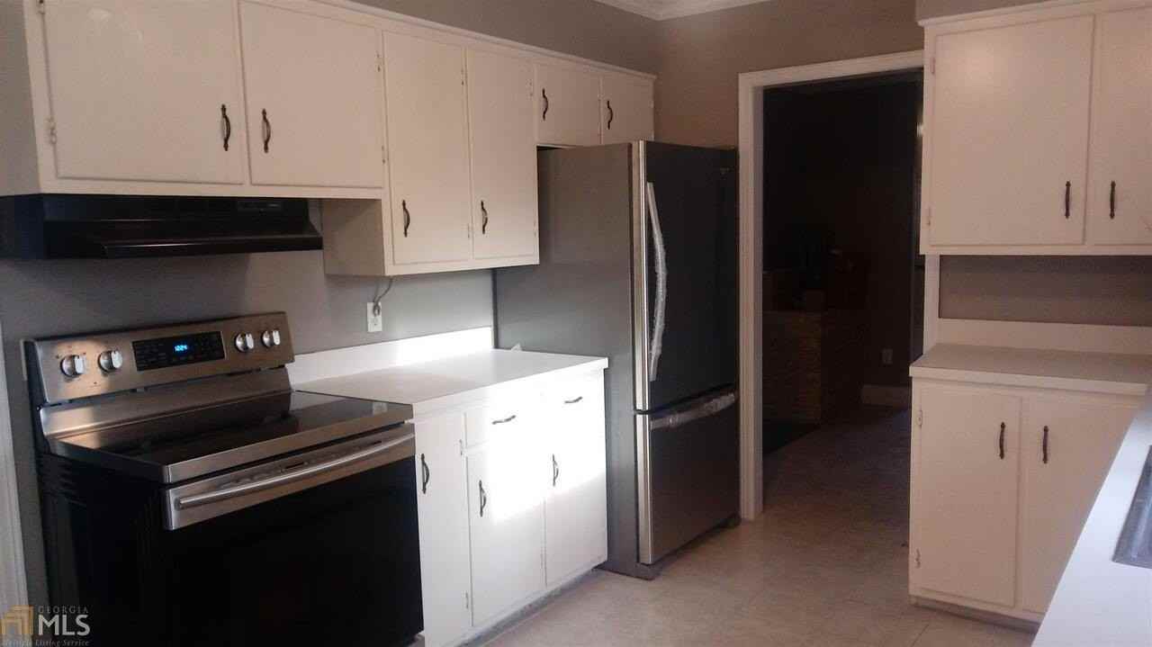203 Walnut Dr - Photo 3 of 6