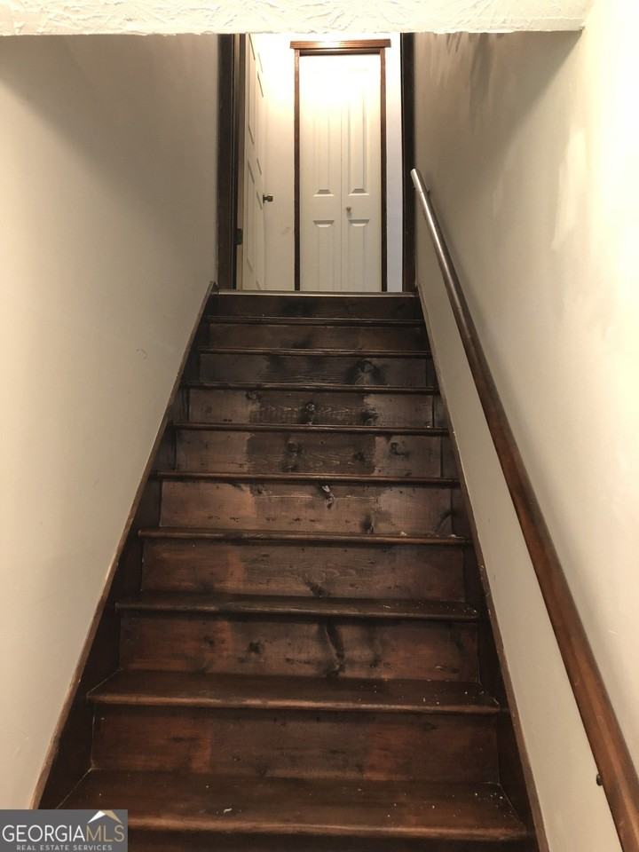 5980 Sherwood Pl - Photo 4 of 13