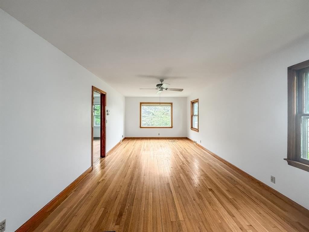 222 Harding Ave - Photo 2 of 15