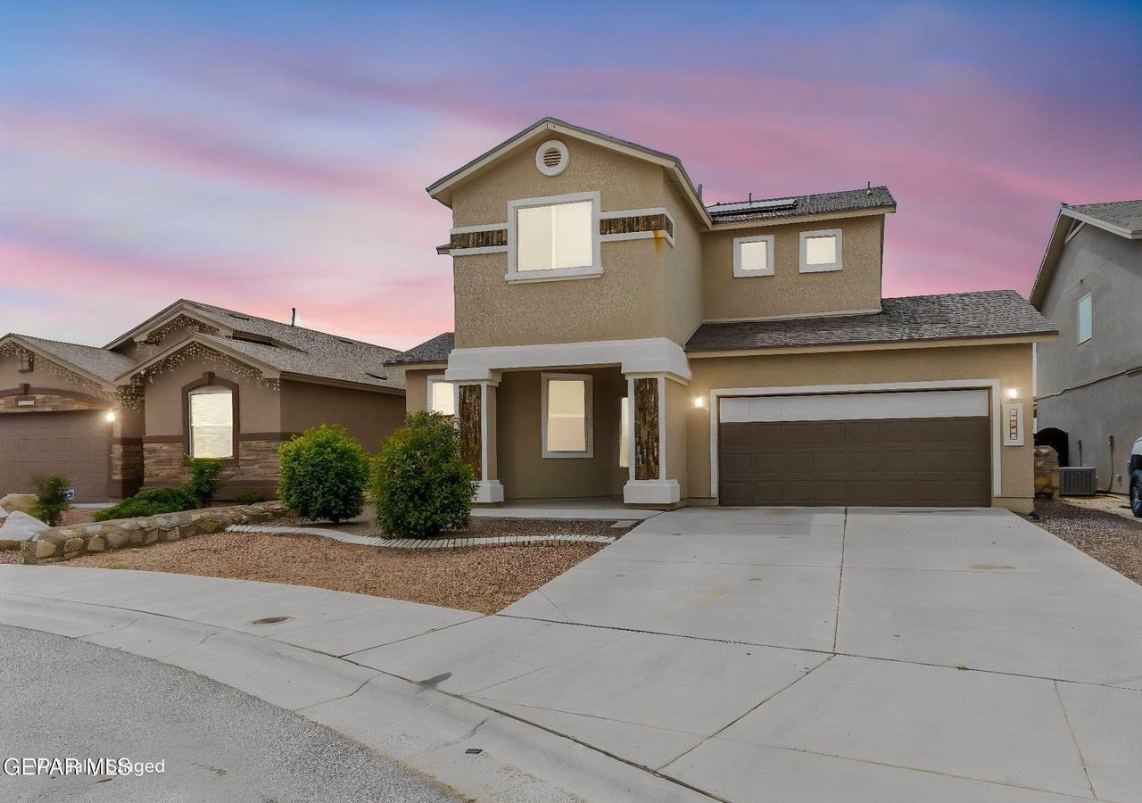 12664 Azulejos St - Photo 4 of 50
