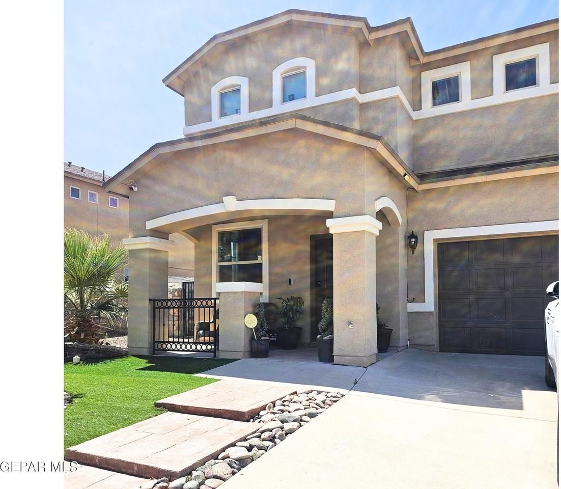 14446 Jasmin Maribel Dr - Photo 3 of 29