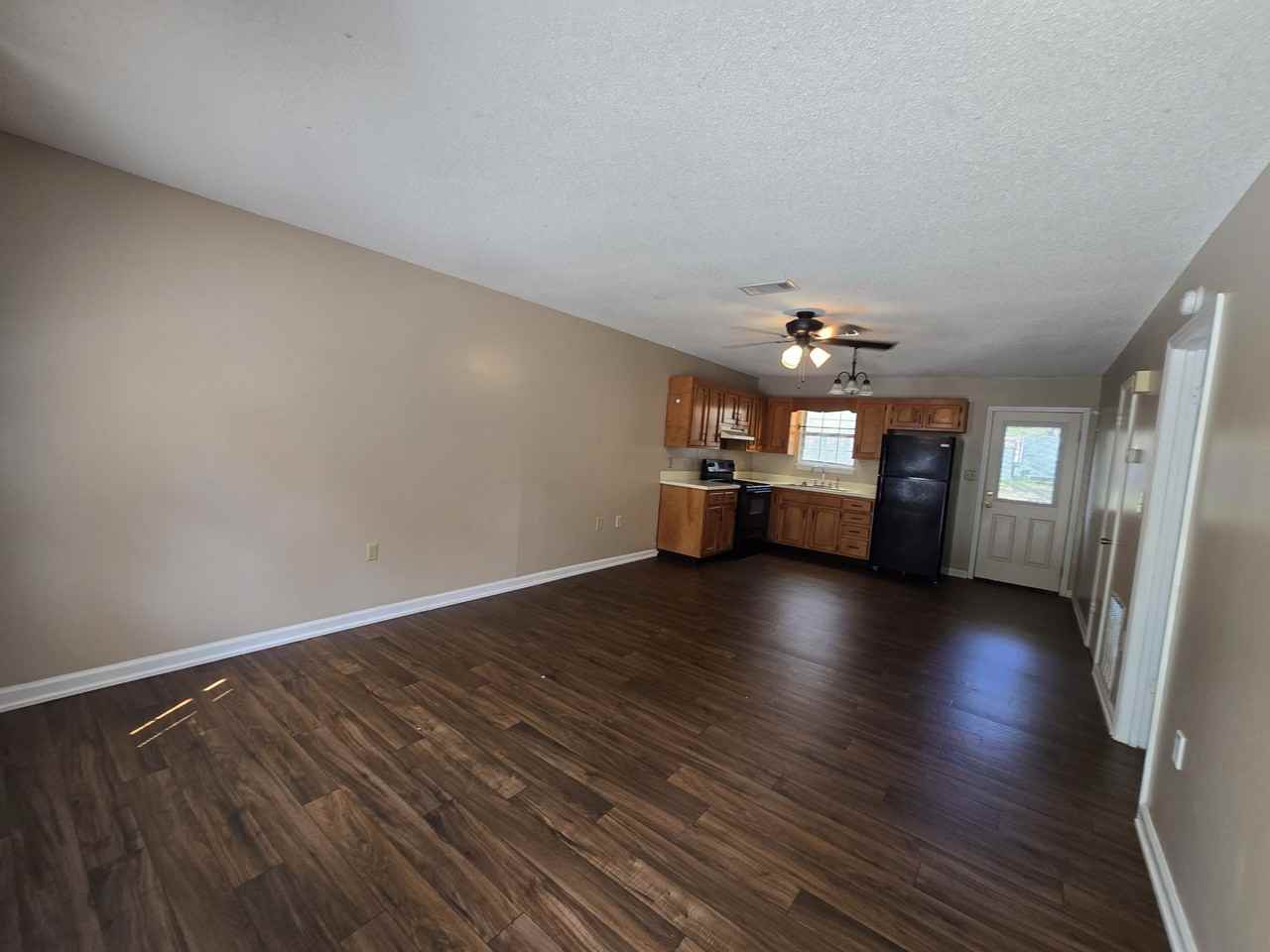 403 E Lawnwood Ave #1 - Photo 6 of 26