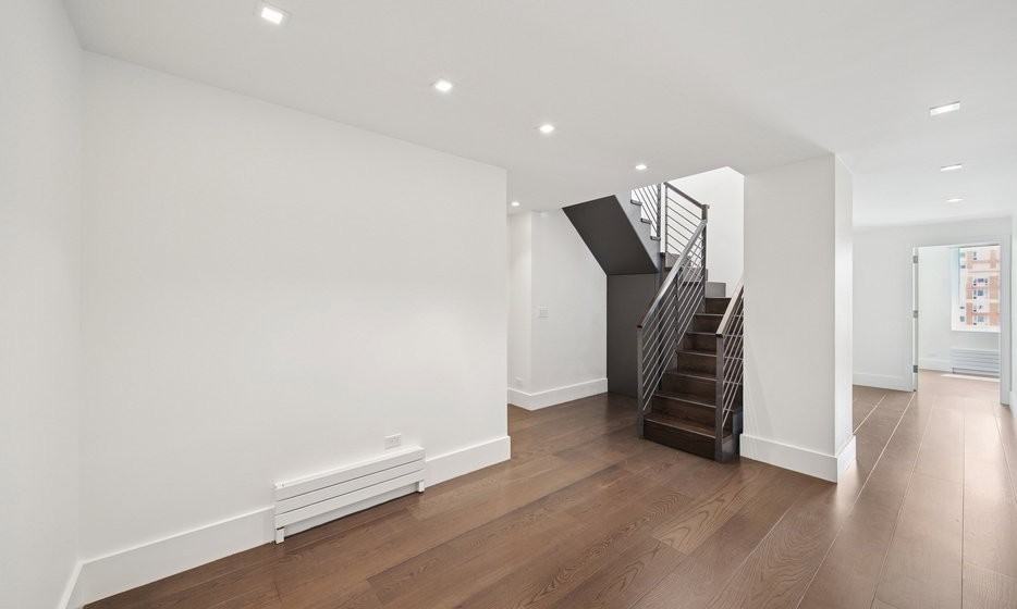 151 E 80th St #PHA - Photo 3 of 8