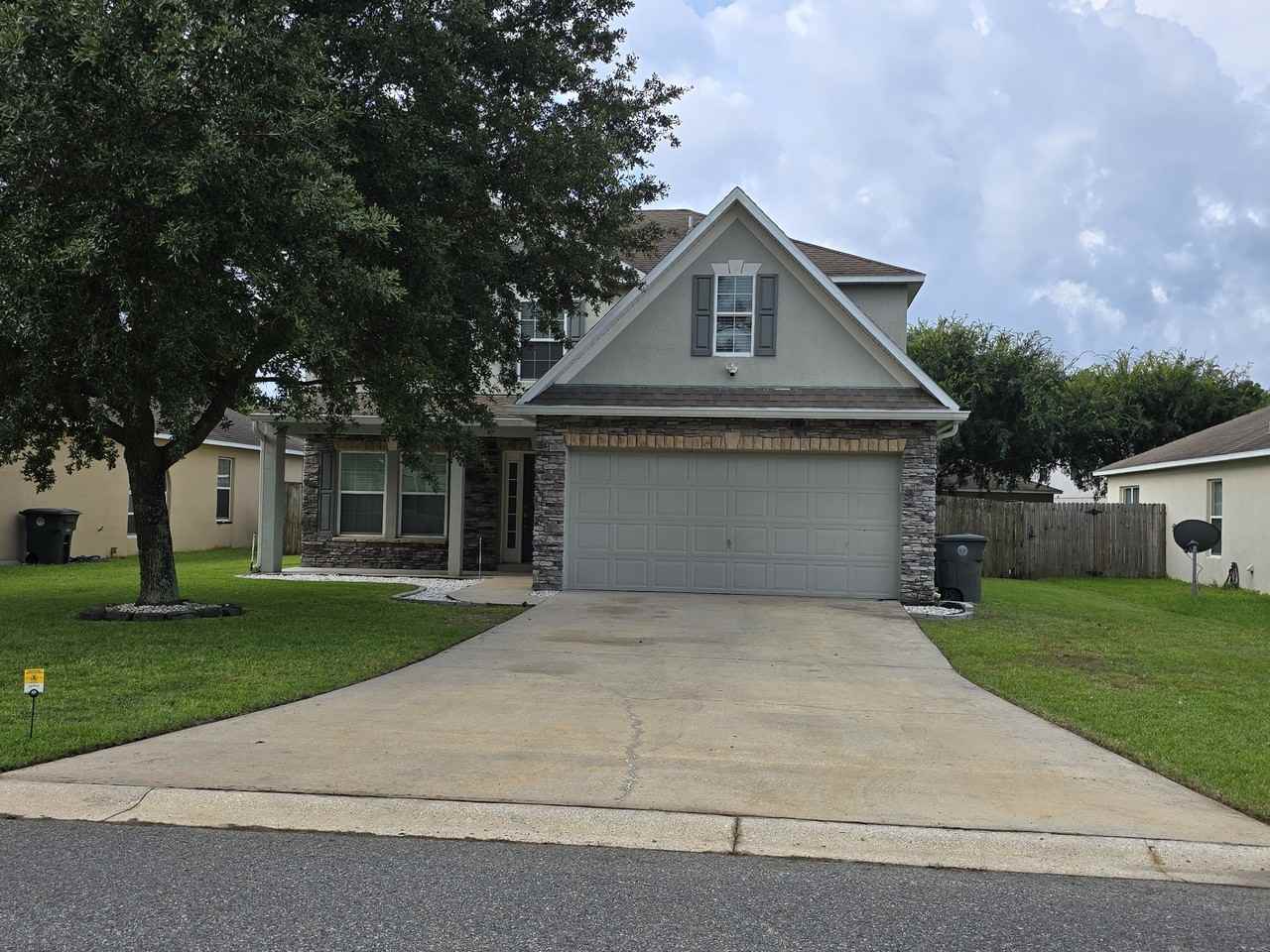 110 Pine Bluff Blvd W #1 - Photo 3 of 45